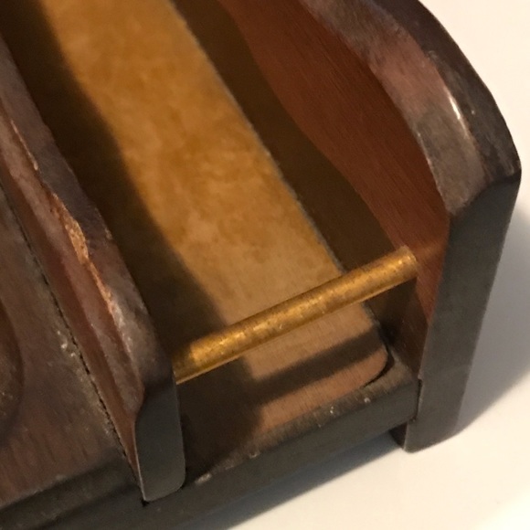 Vintage Valet Organizer - Picture 2 of 8